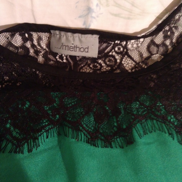 Blouse - Picture 3 of 3